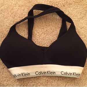 Adorable padded calvin klein sports bra